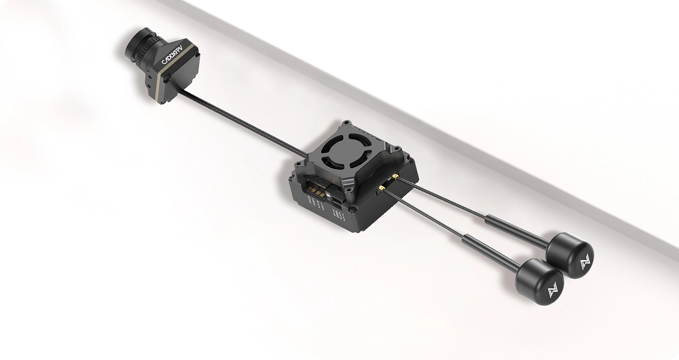 选择数字高清图传GT KIT，即是选择了一份飞行的信心与自由